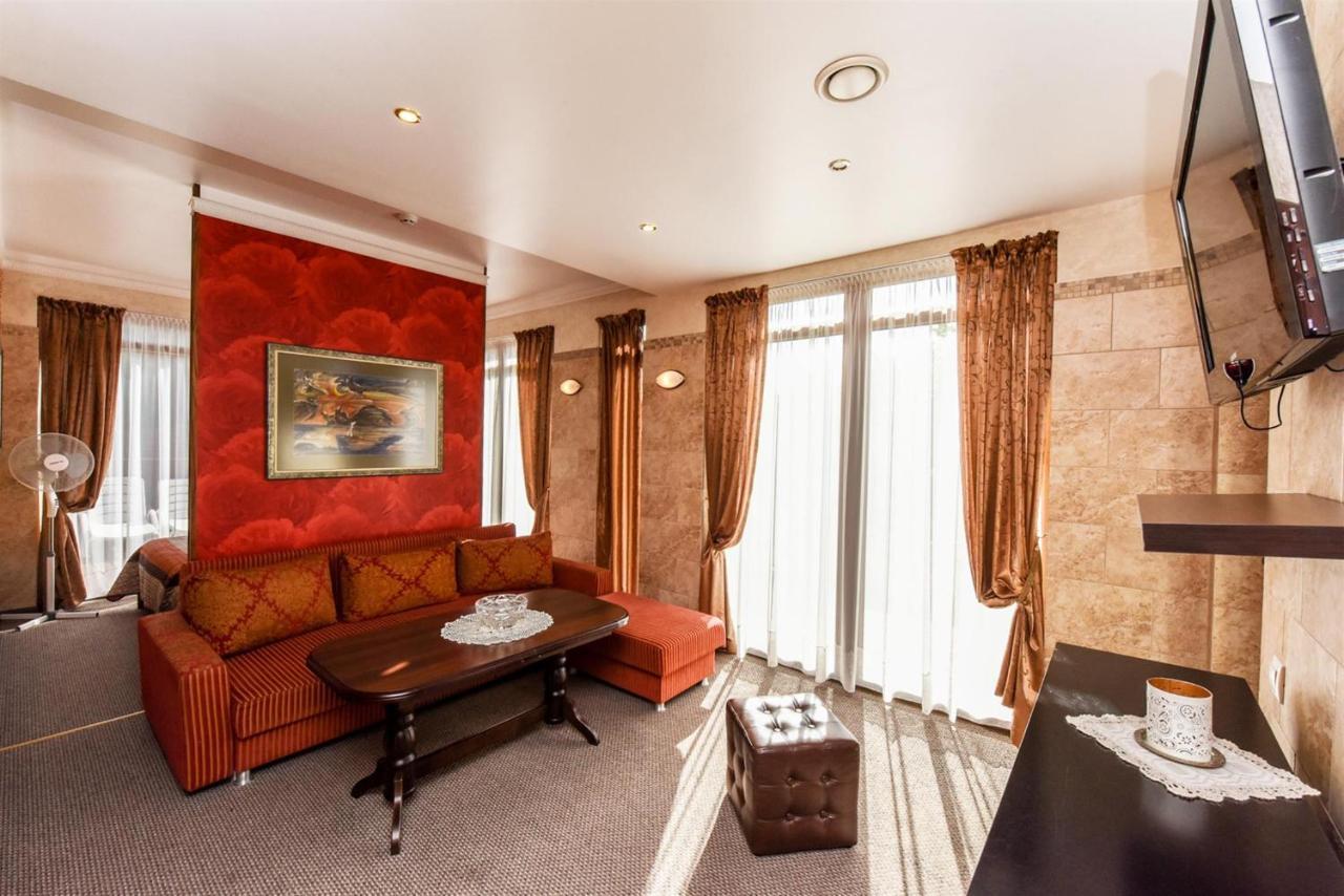 Villa Regina - Apartment Complex Resort In Швентой Экстерьер фото